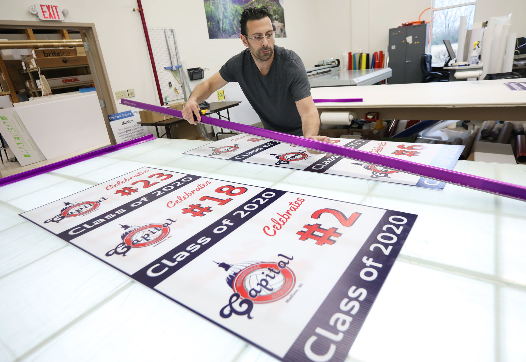 COVID-19 signs